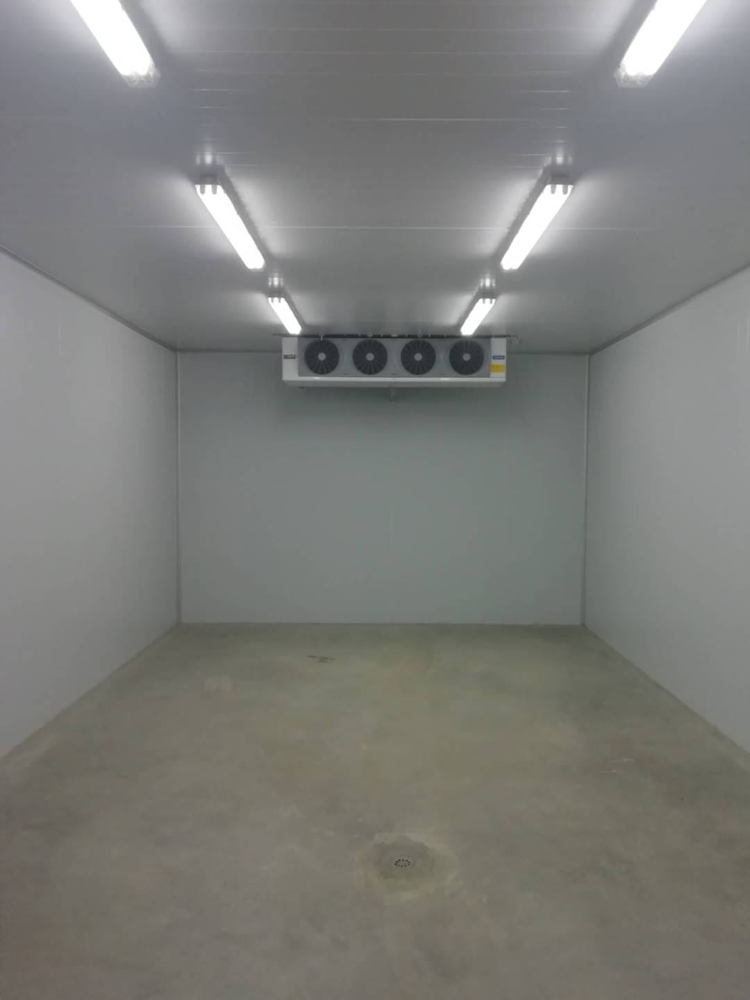 Read more about the article รับสร้าง,จำหน่าย,รับติดตั้ง,เซอร์วิส และงานบริการแบบครบวงจรทางด้านห้องเย็น